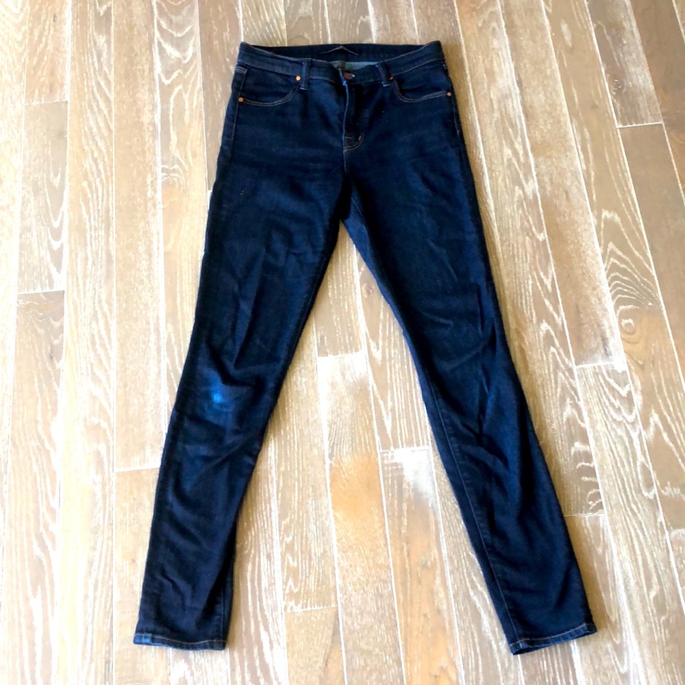 J Brand Alana Skinny Jeans in Enigmatic; size 26